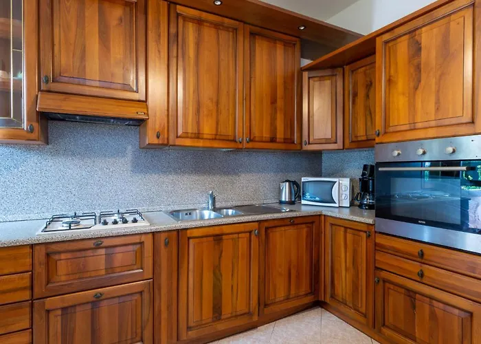 Salice - Gla131 By Interhome * Джера-Ларио